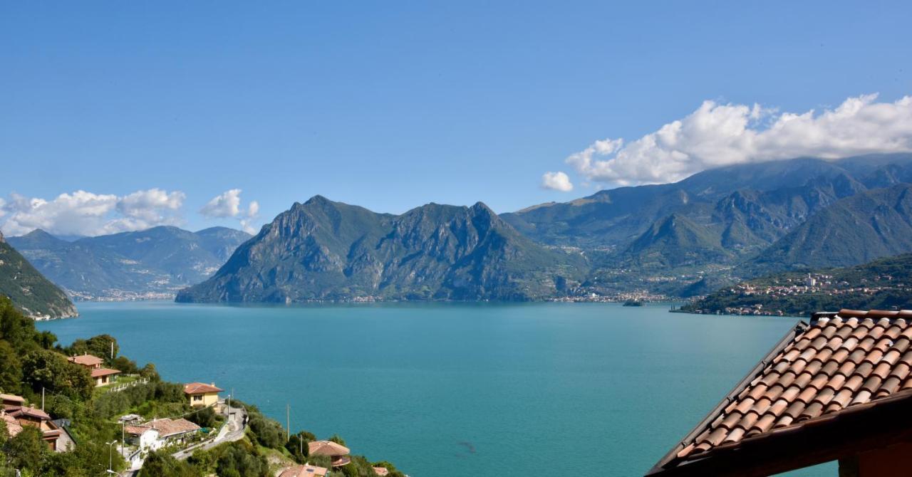 Italian Vacation Homes - La Petite Maison Du Lac Tavernola Bergamasca Eksteriør billede