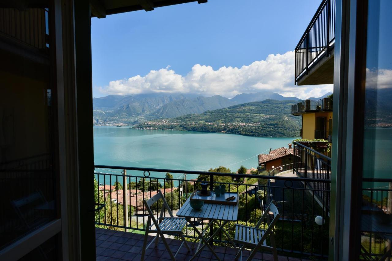 Italian Vacation Homes - La Petite Maison Du Lac Tavernola Bergamasca Eksteriør billede